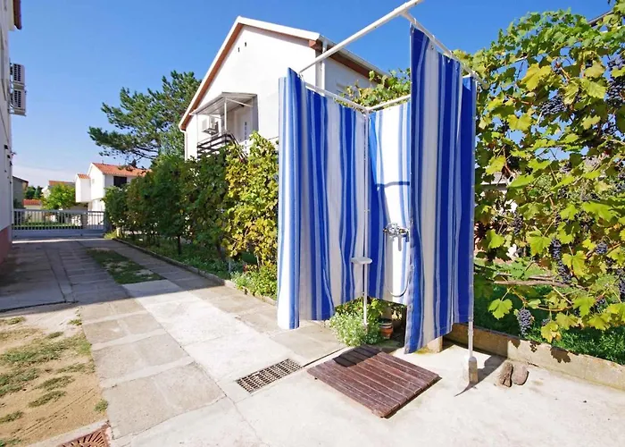 In Sabunike - Zadar Riviera 7812 Appartement Nin
